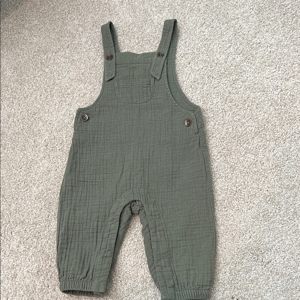 Rylee and Cru Green Overalls Size 3-6 months